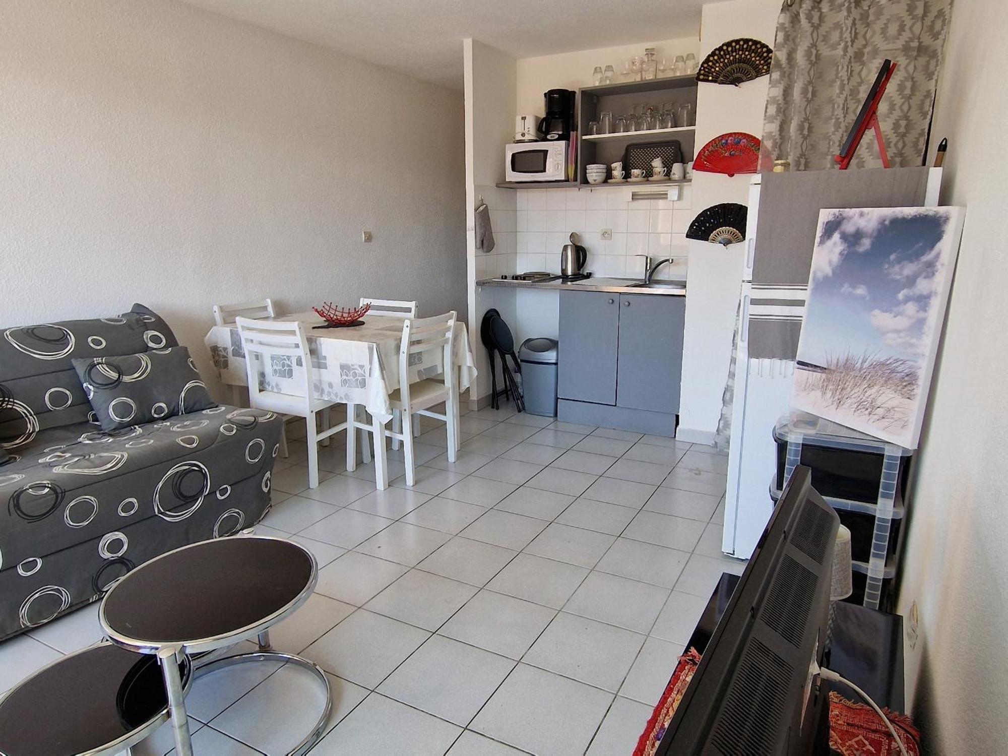 Banyuls-Sur-Mer: T2 Avec Terrasse Couverte Et Parking Privatif - Fr-1-309-146 Экстерьер фото